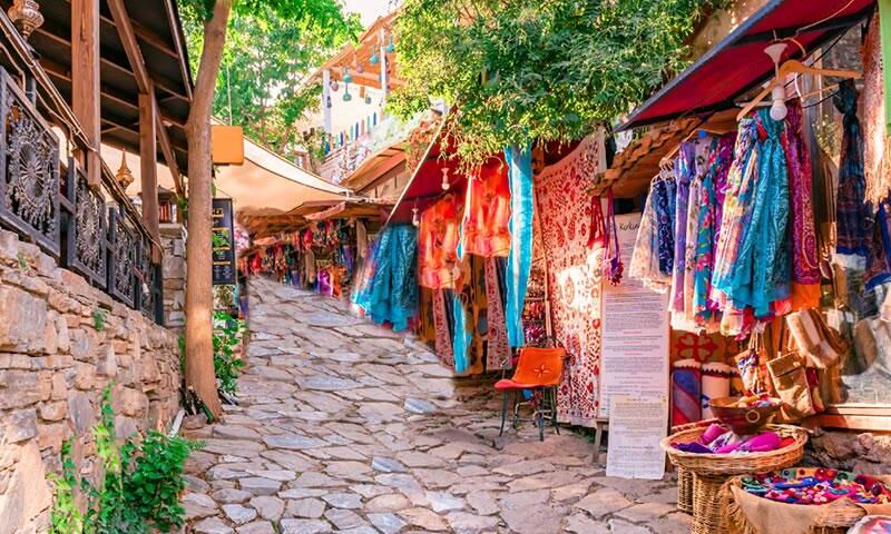 GÜNÜBİRLİK  ALAÇATI -EFES-ÇEŞME TURU